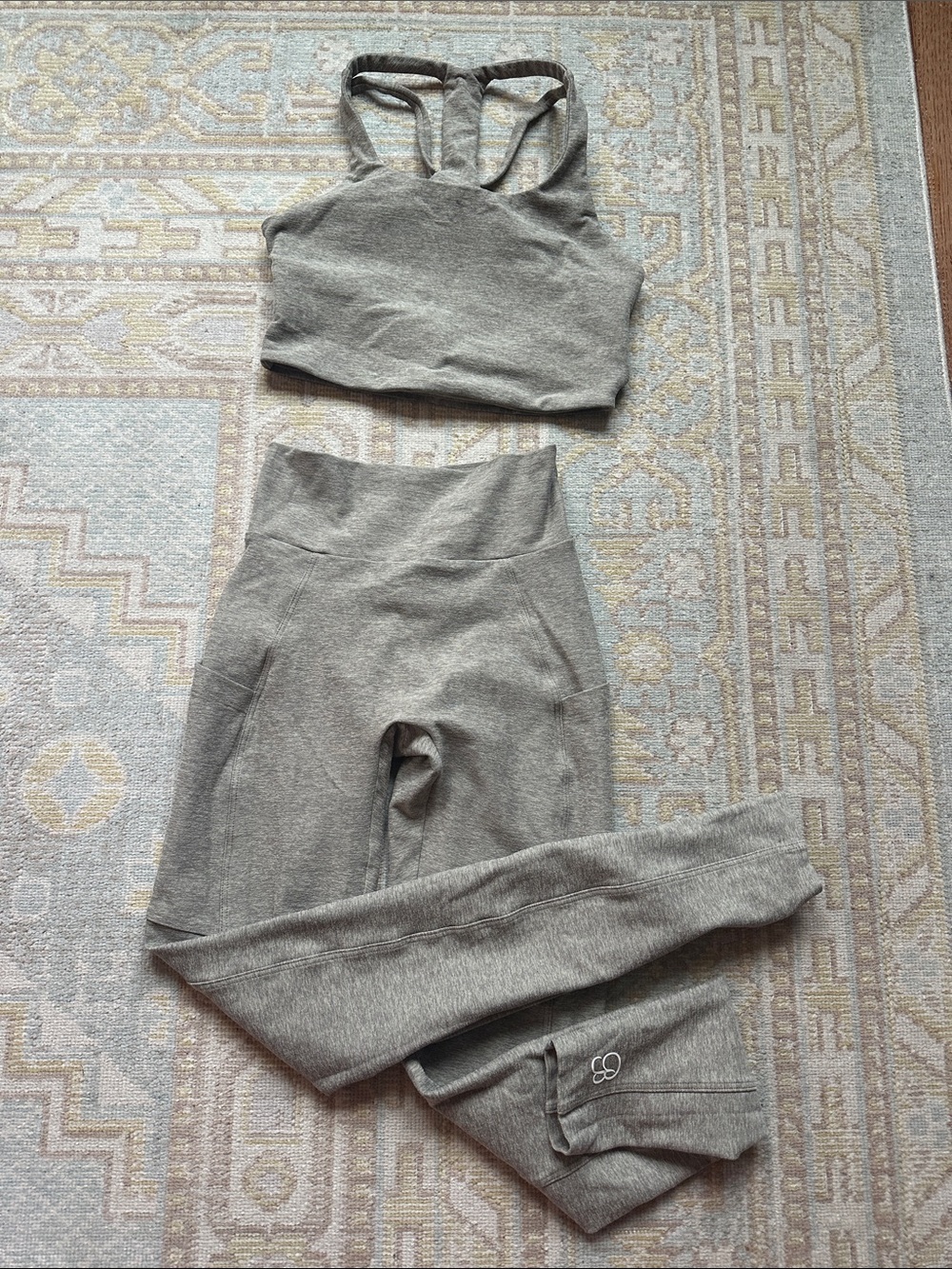 Bombshell Viral Tank and Curves Leggings in London Fog XS